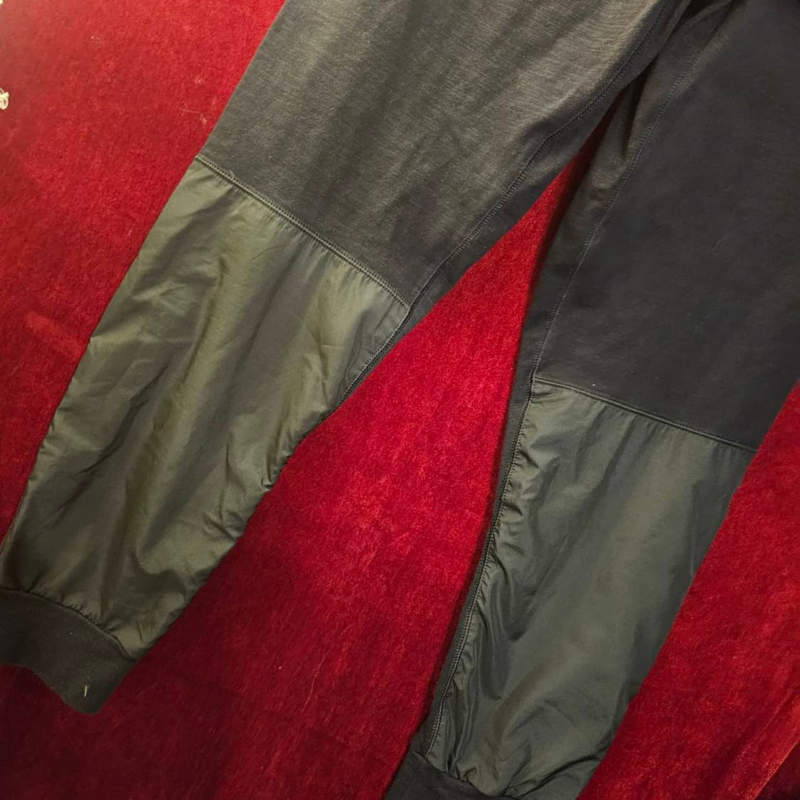 나이키(Nike) 나일론 코튼 배색 조거팬츠
Lsize 상품이미지7
