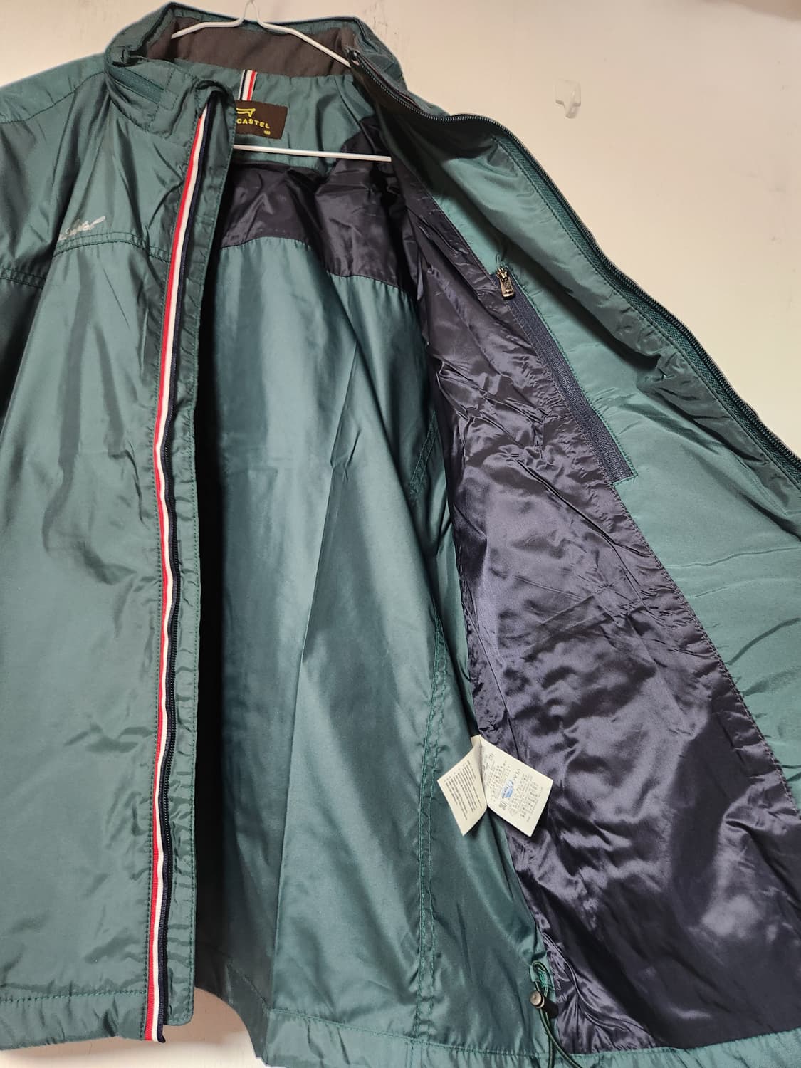 새것)루이까스텔 골프웨어 바람막이 점퍼 100 상품이미지6