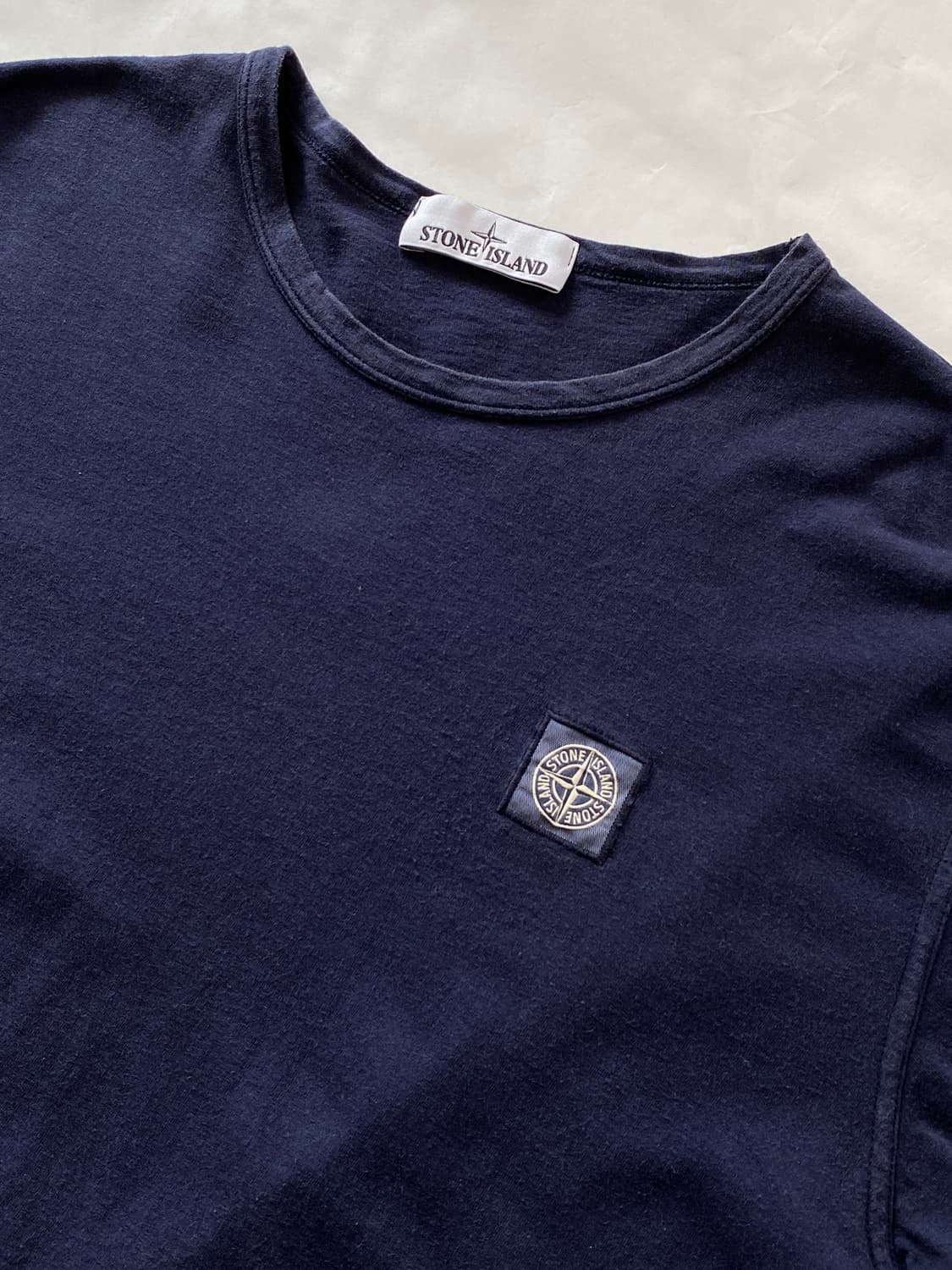 STONE ISLAND 스톤아일랜드 패치 로고 반팔 L 상품이미지1