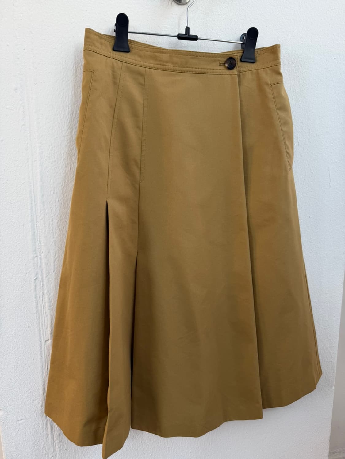 아페쎄 APC 하이웨스트 플리츠 스커트  상품이미지4