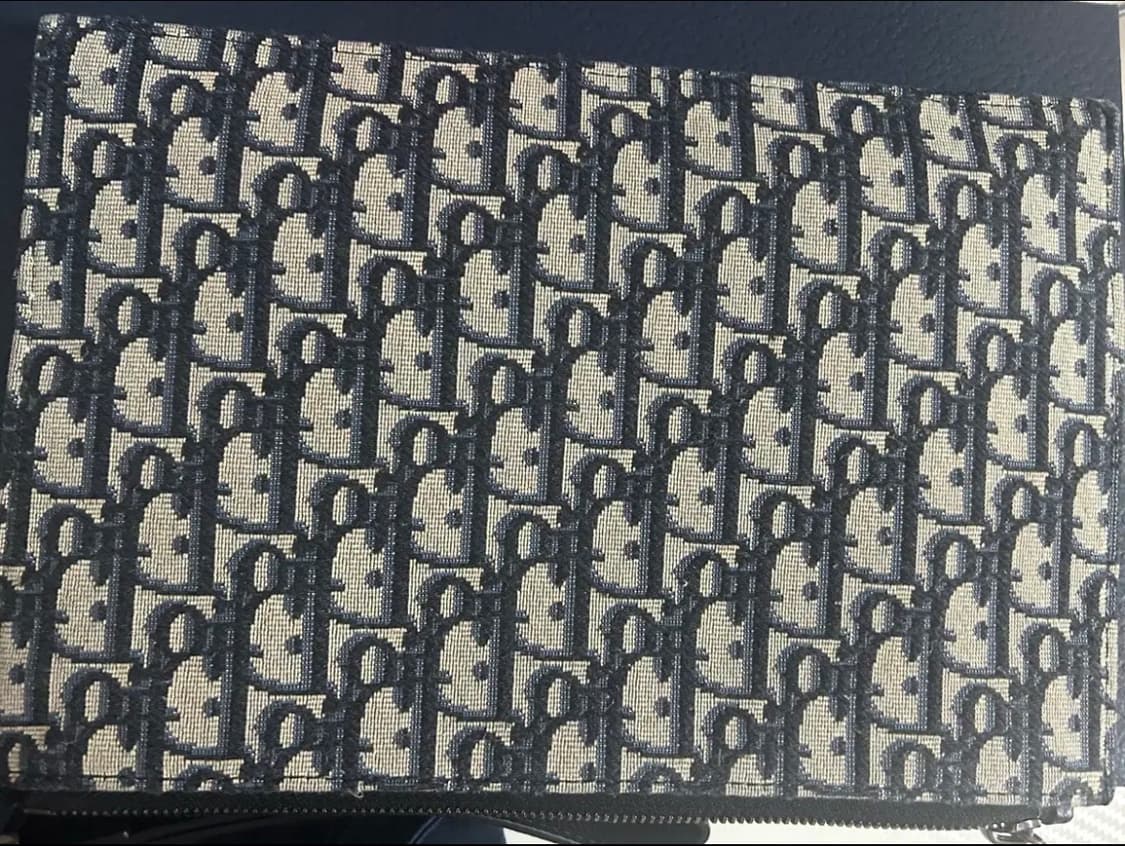 디올 클러치백 a5 풀박스 상품이미지4