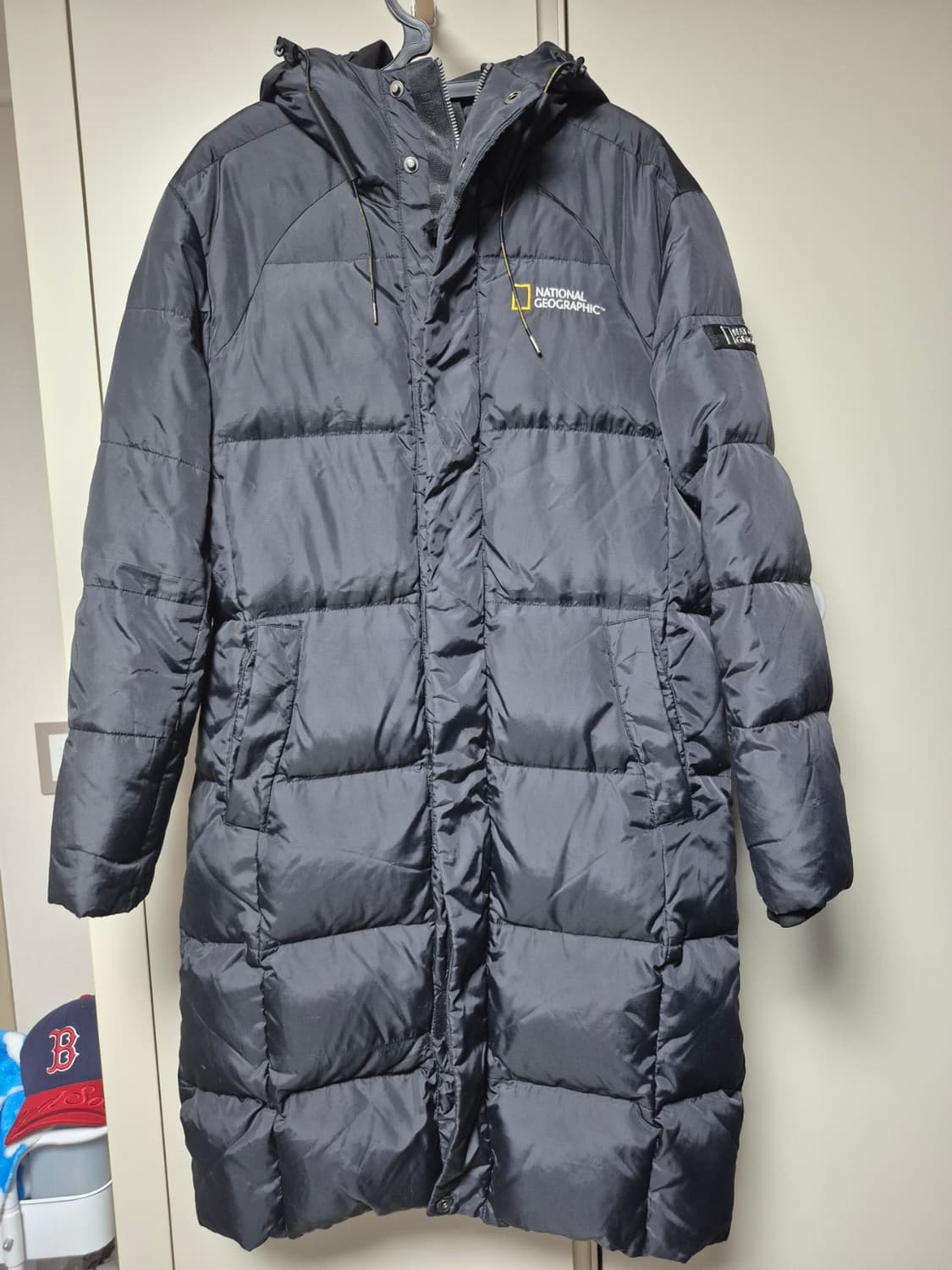 내셔널지오그래픽 정품 남성 오리털롱패딩 95사이즈 팝니다 상품이미지1