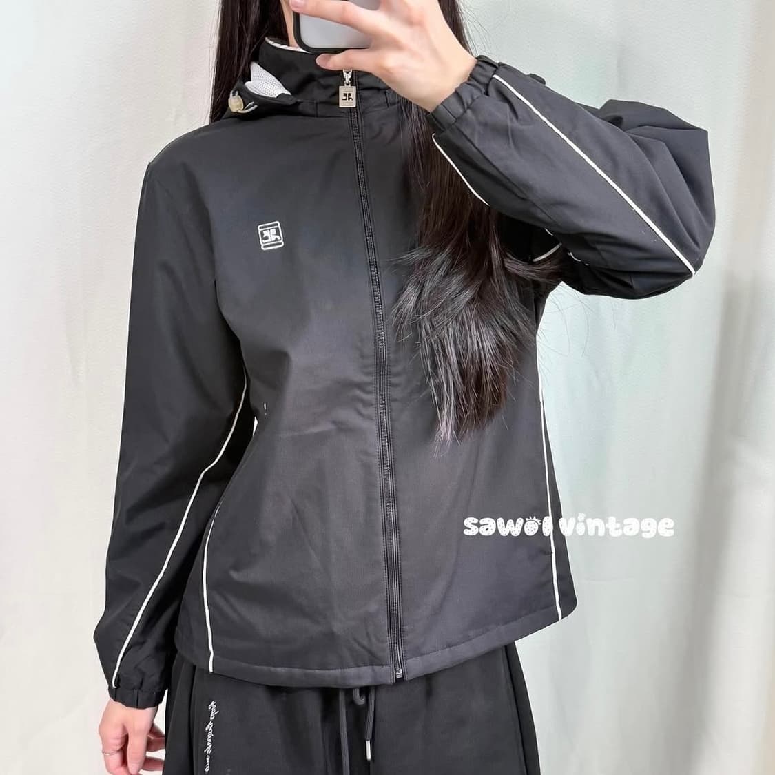 꾸레쥬 후드 바람막이 상품이미지1