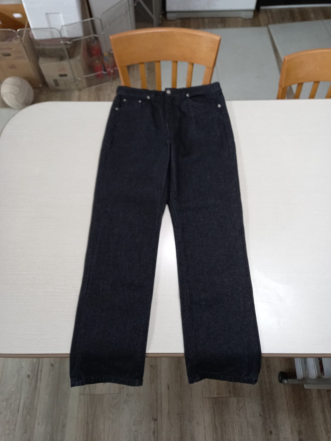 31 새상품 THESTORI 하이웨이스트 생지 일자 블랙 31-513 상품이미지1