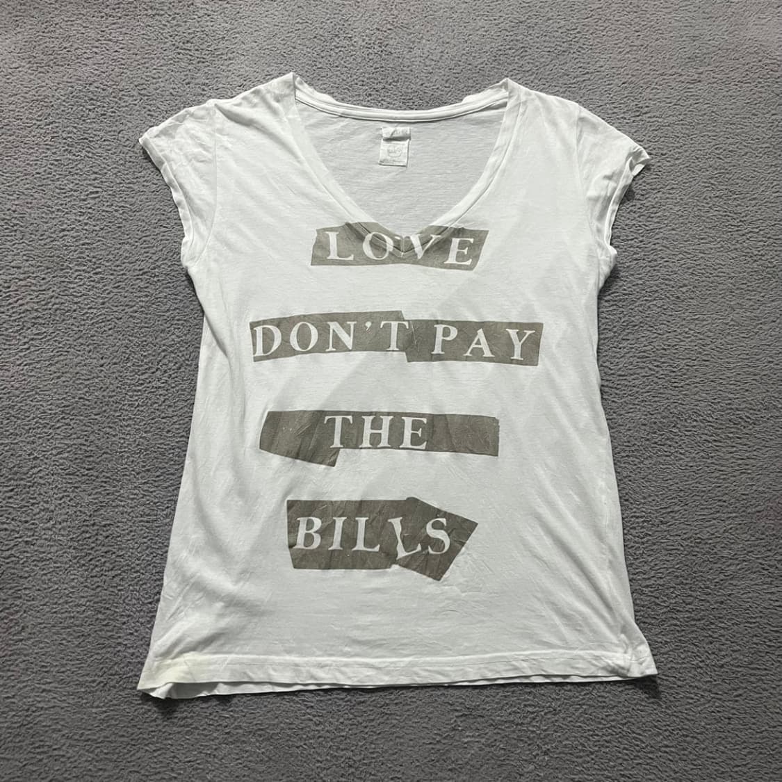   Y2K v-neck t-shirt 상품이미지1