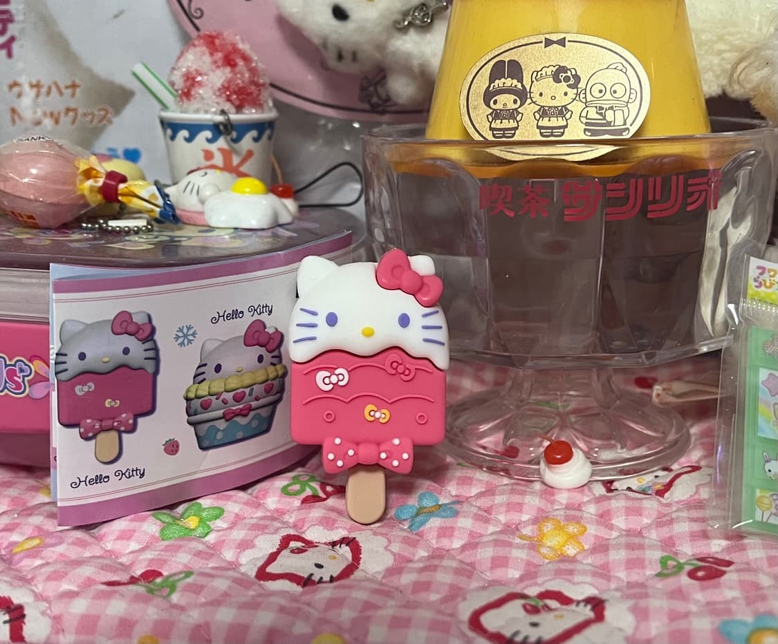 아이스크림 키티 스위트타임 디저트 갸루 스위츠 막대바 산리오 가챠 상품이미지1