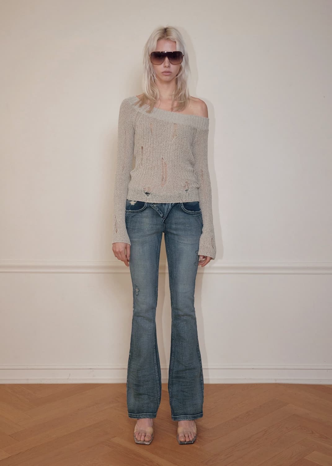보헤미안서울 GRUNGE ONE-SHOULDER KNIT, BEIGE 상품이미지1