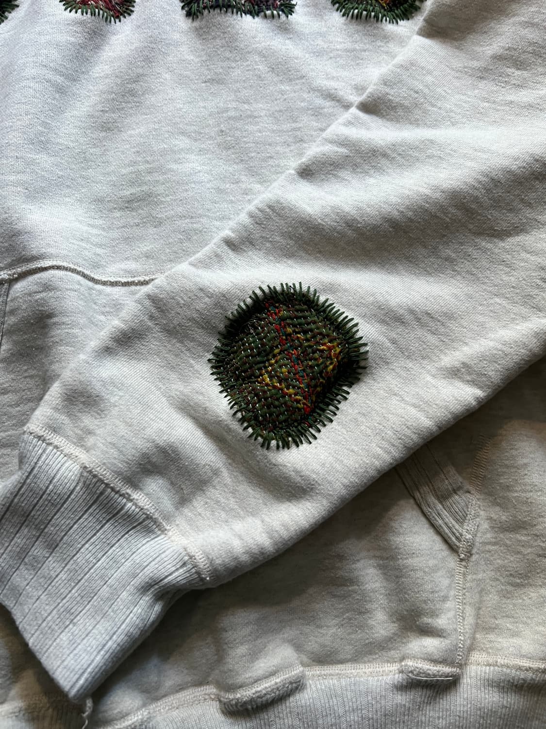 [XL]Whiteville 토요엔터프라이즈 보로 패치 리페어 후드 티셔츠 상품이미지5