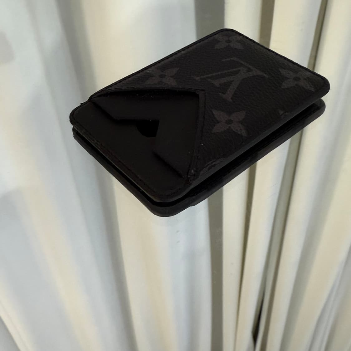 루이비통 이클립스 맥세이프 카드지갑 상품이미지7