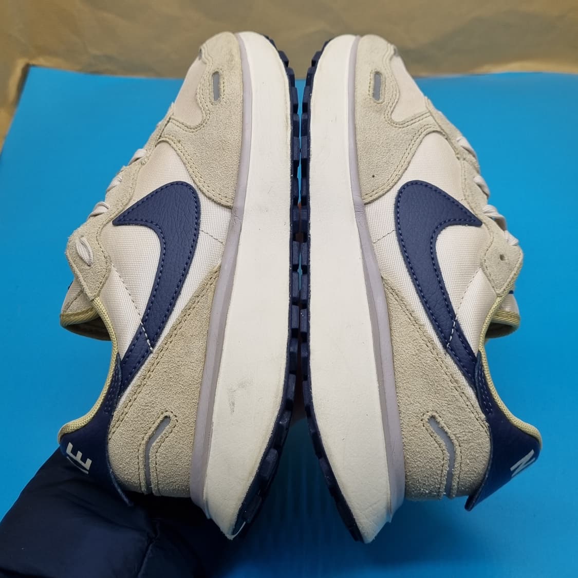 나이키 피닉스 와플 여성운동화240  상품이미지5