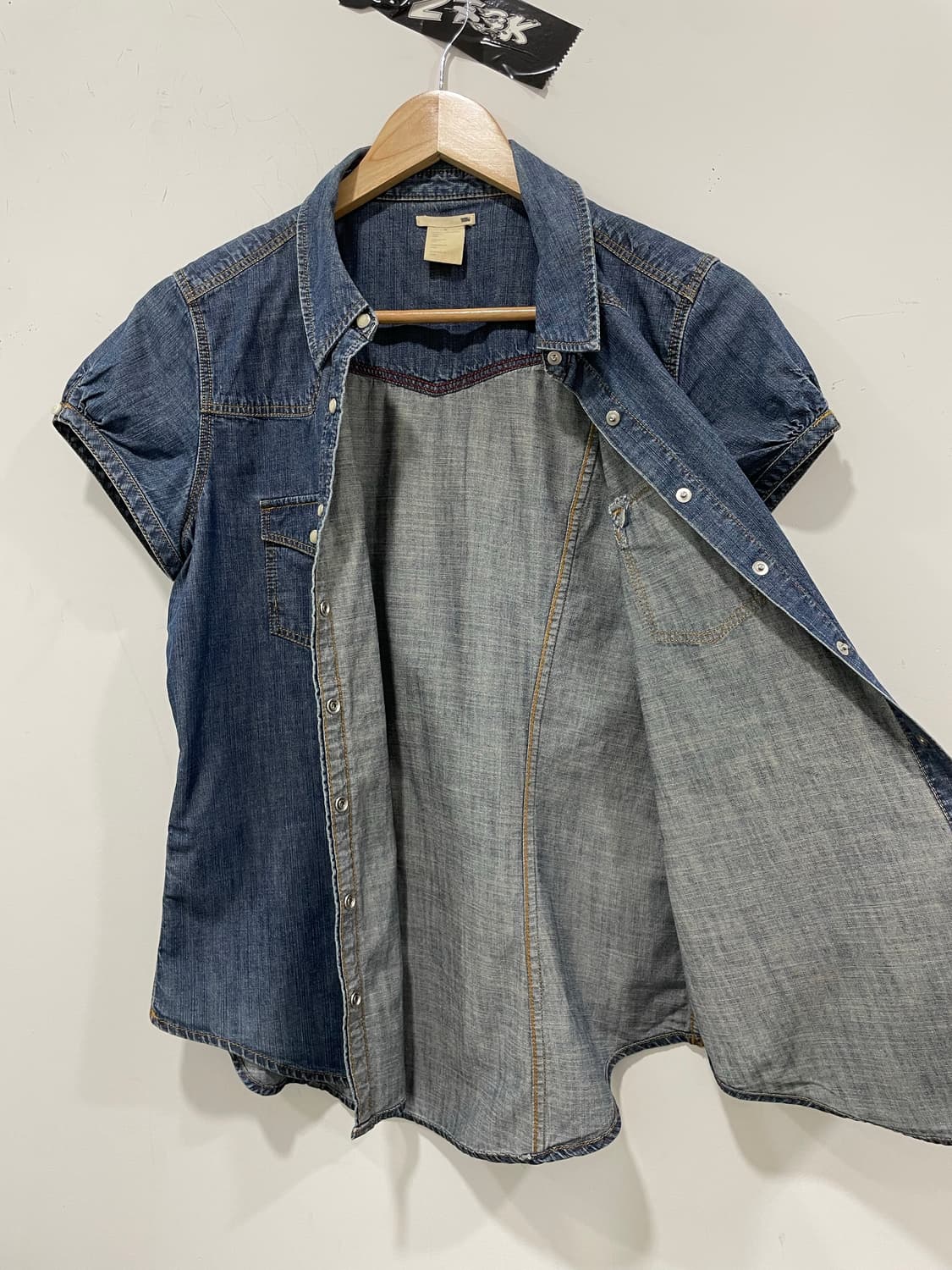 Levi’s 리바이스 슬림핏 웨스턴 데님 반팔셔츠 상품이미지6