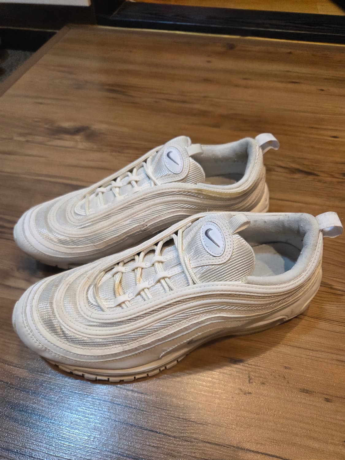 나이키 에어맥스 97 트리플 횐이트 상품이미지1