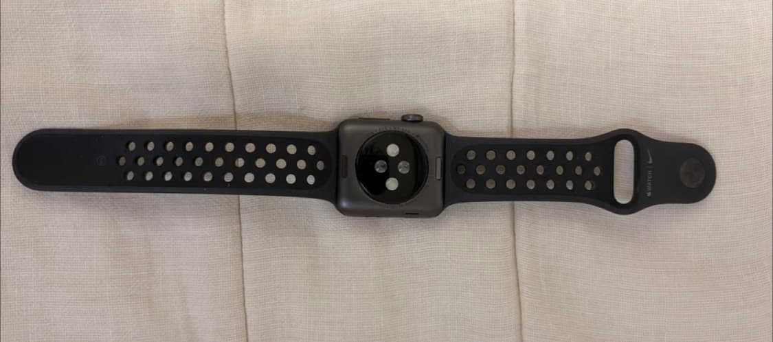 애플워치3 나이키 에디션 38mm 블랙 상품이미지3