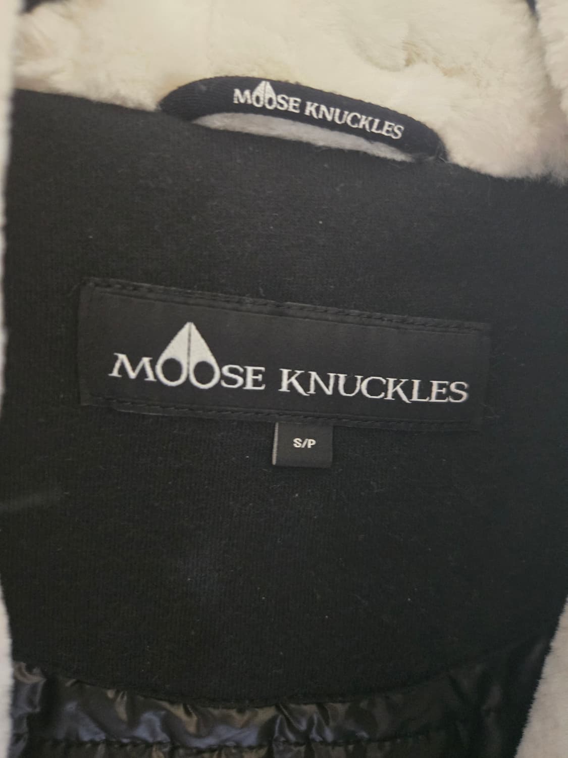 무스너클 패션버니 스웨터 상품이미지2