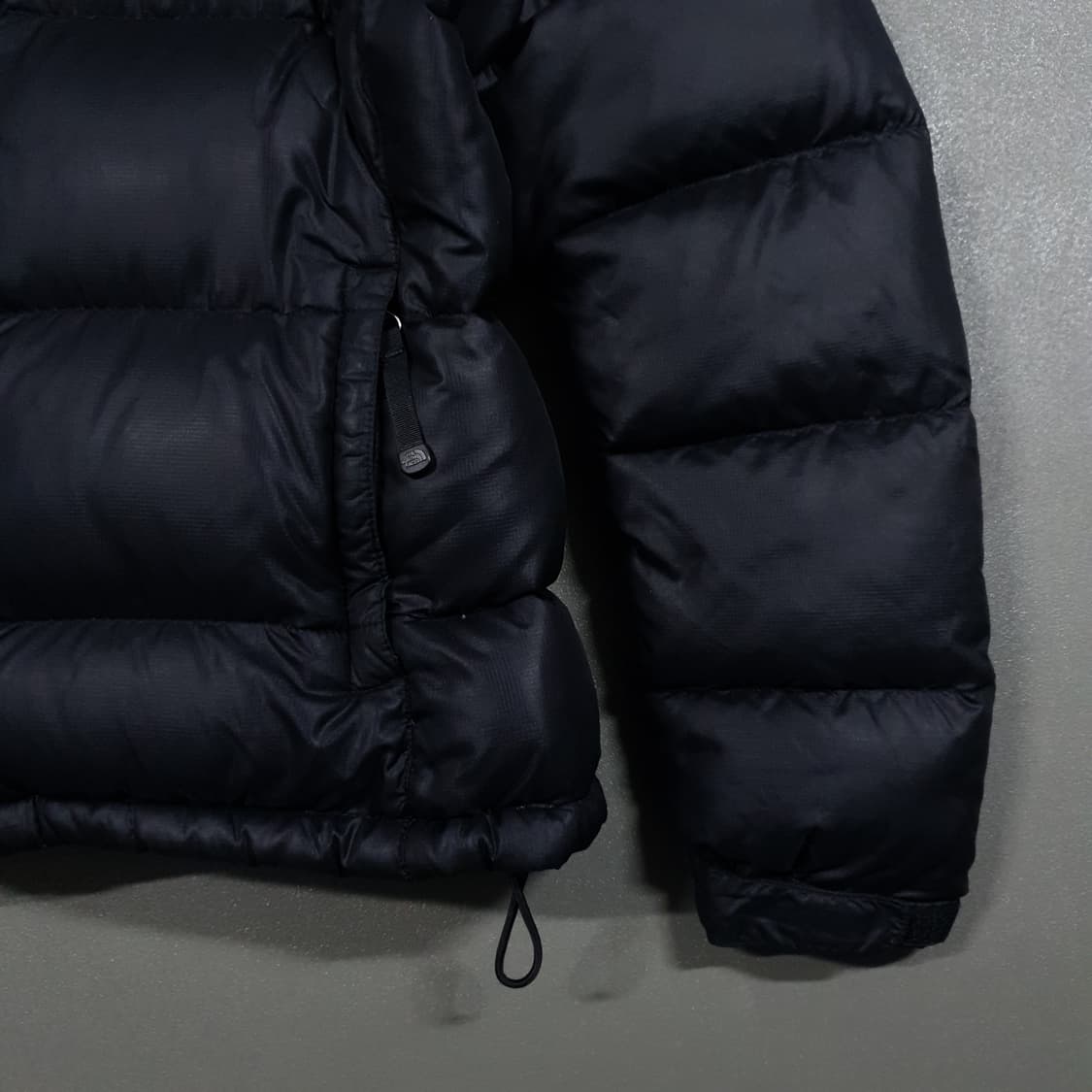 여성 85 (M) 노스페이스 700필 눕시 구스다운 푸퍼 패딩 점퍼 블랙 상품이미지4