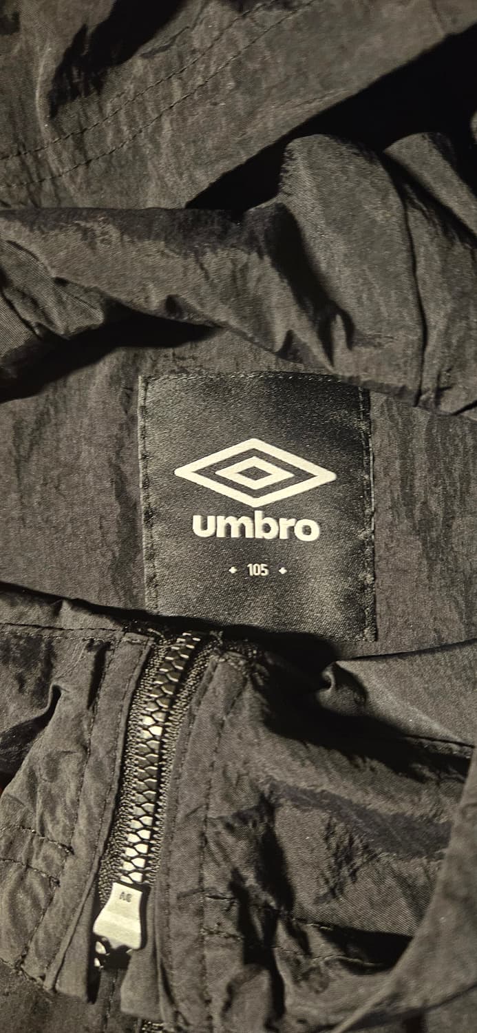 엄브로 반집업 바람막이 상품이미지4