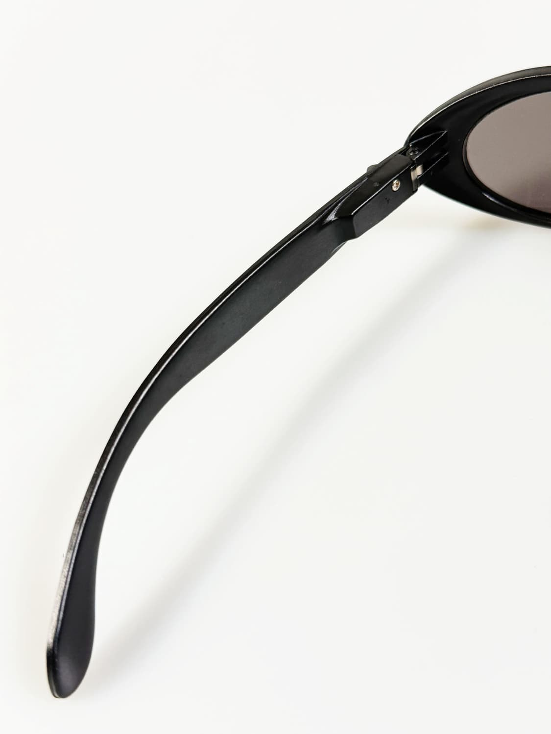 90s REDX 블랙 오벌 프레임 빈티지 선글라스 상품이미지7