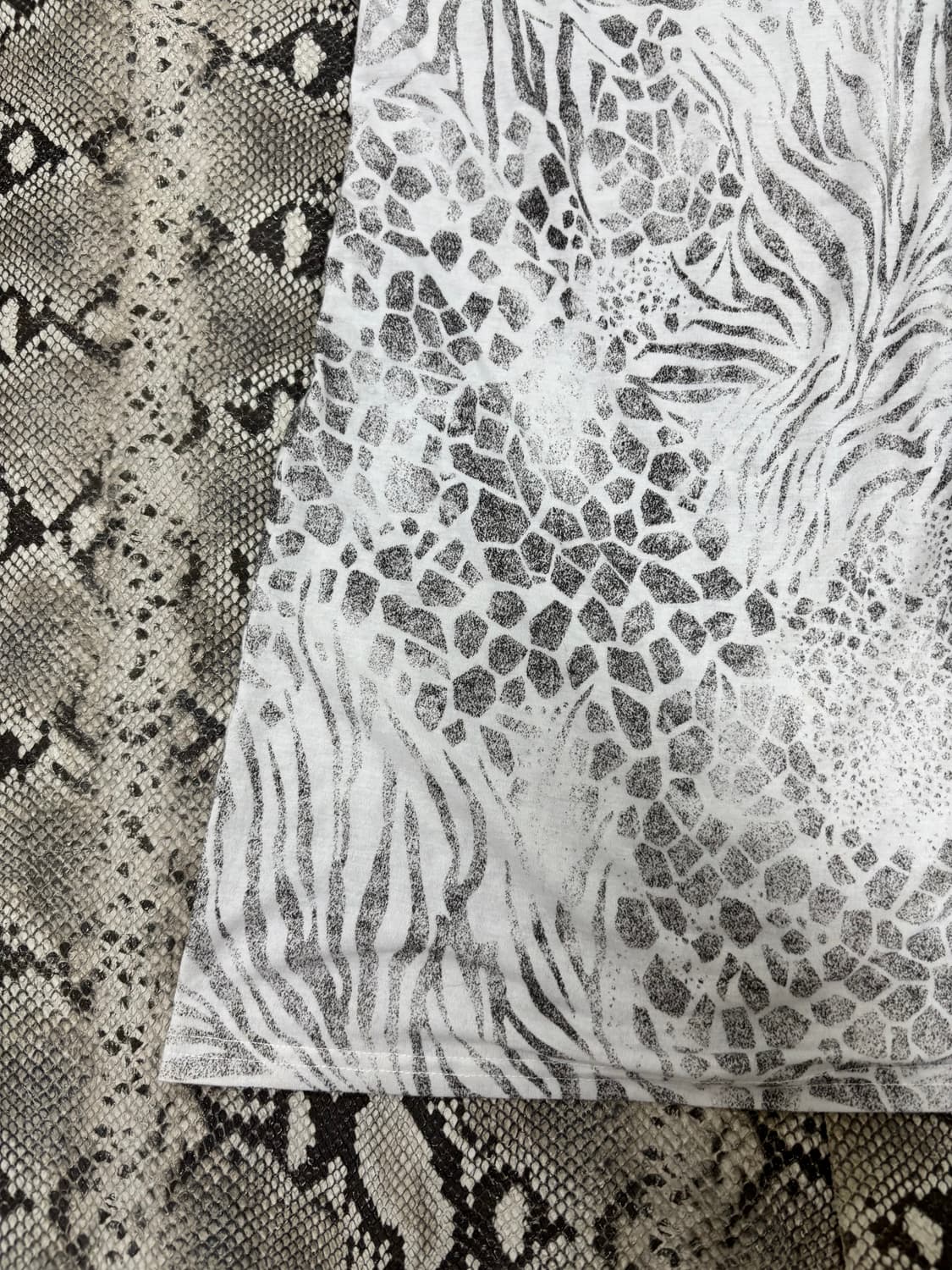 “MOUSSY” 00’s Print Zebra Pattern Sleeve 상품이미지2