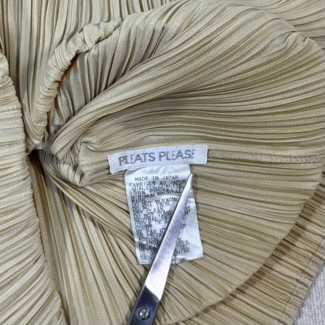 Pleats Please Issey Miyake Pleated Ivory 상품이미지5