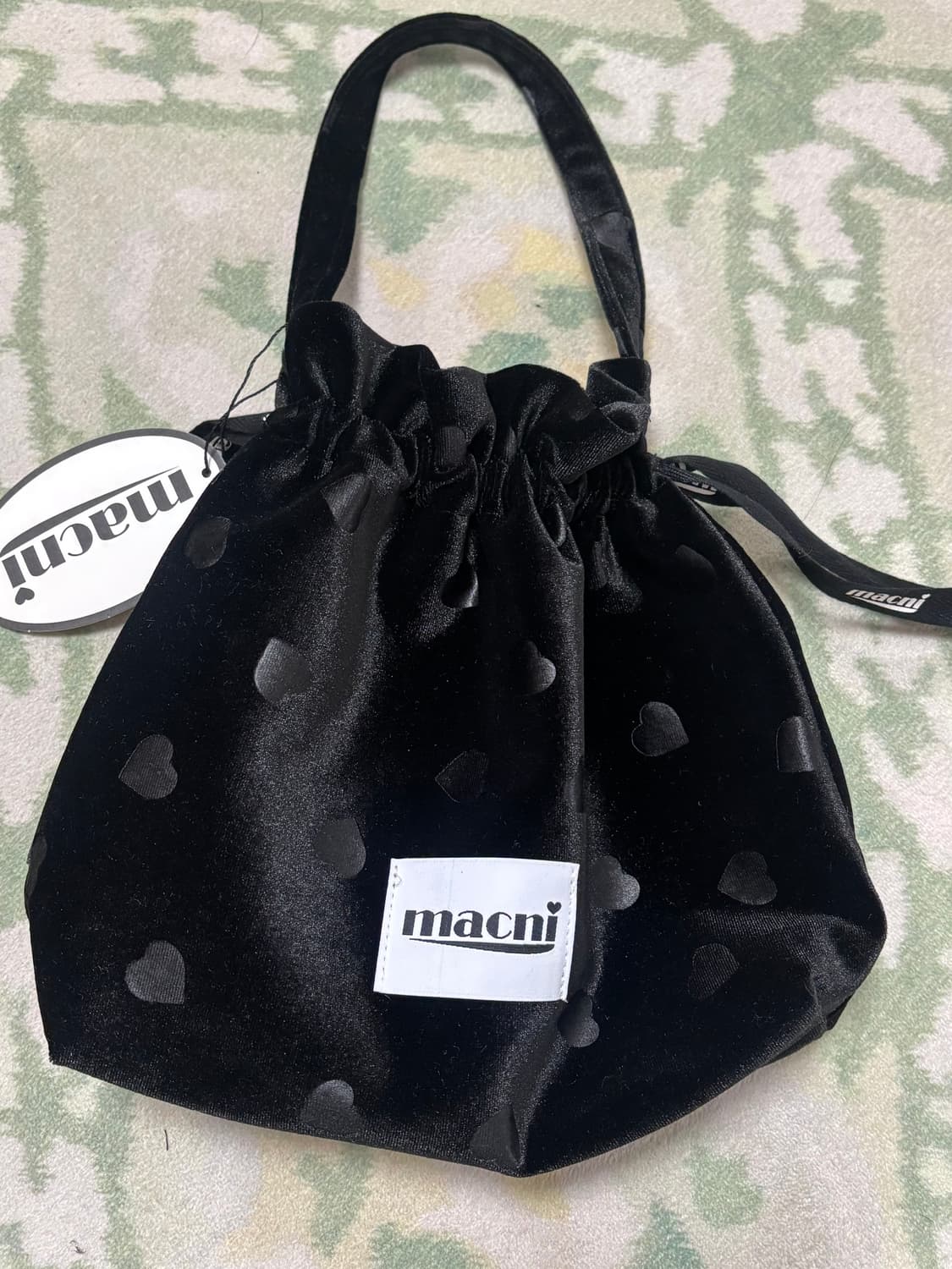 새상품 마크니 스트링 파우치백 상품이미지4