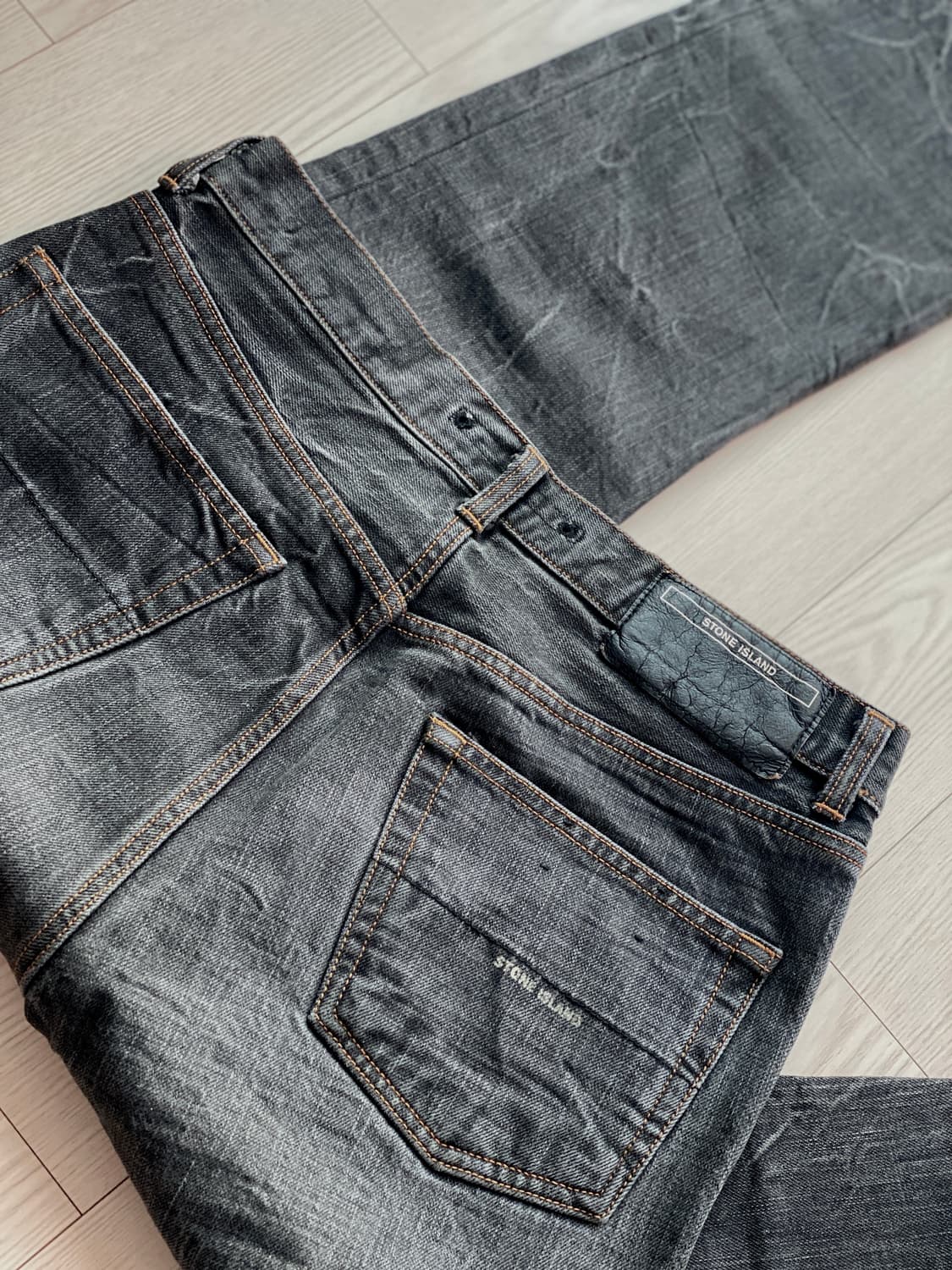  스톤아일랜드 다크그레이 스톤 워싱가공 진팬츠 레귤러 핏 31~32 사이 상품이미지6
