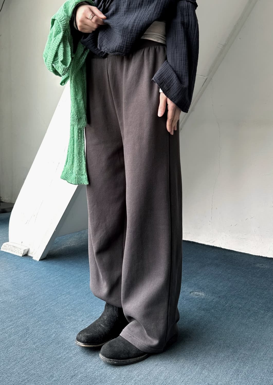 Design stitch wide sweat pants 상품이미지2