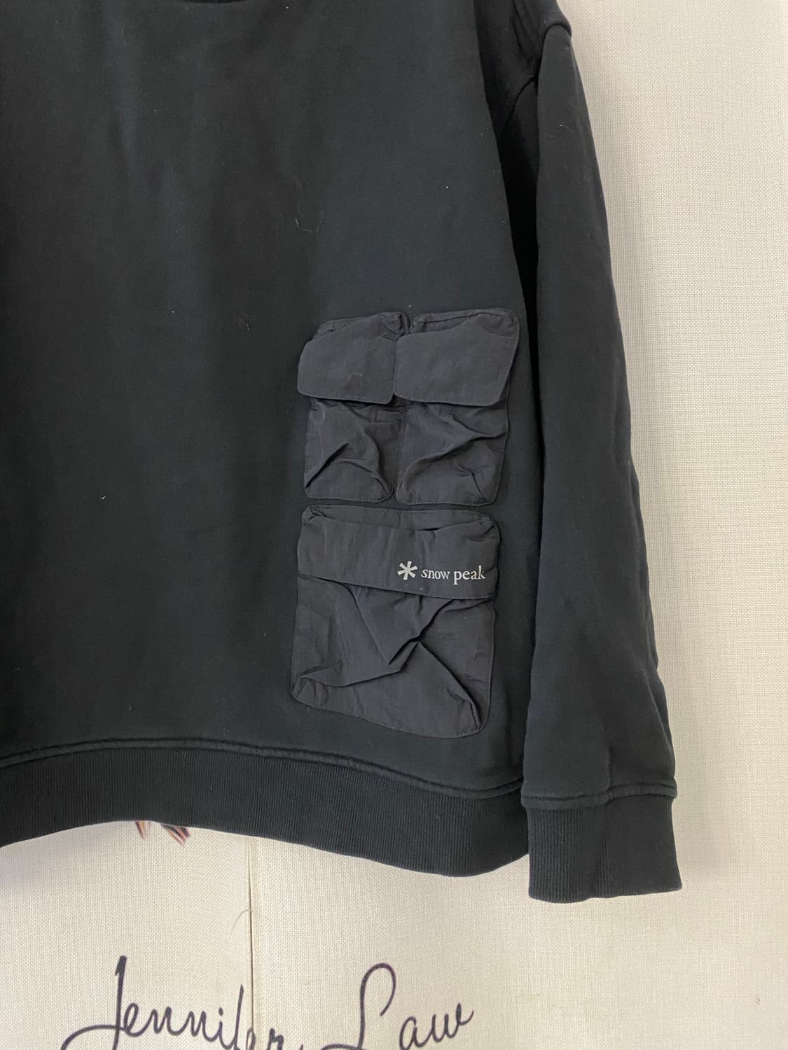 105)스노우피크 검정색 멀티포켓 맨투맨 상품이미지2