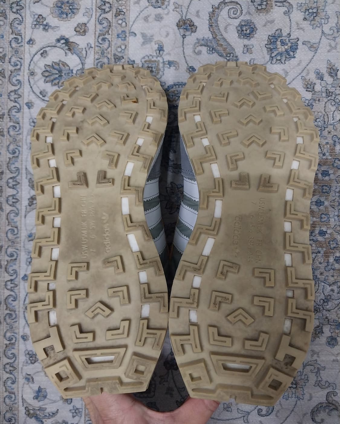 아디다스 레트로피 스니커즈 240mm 상품이미지8