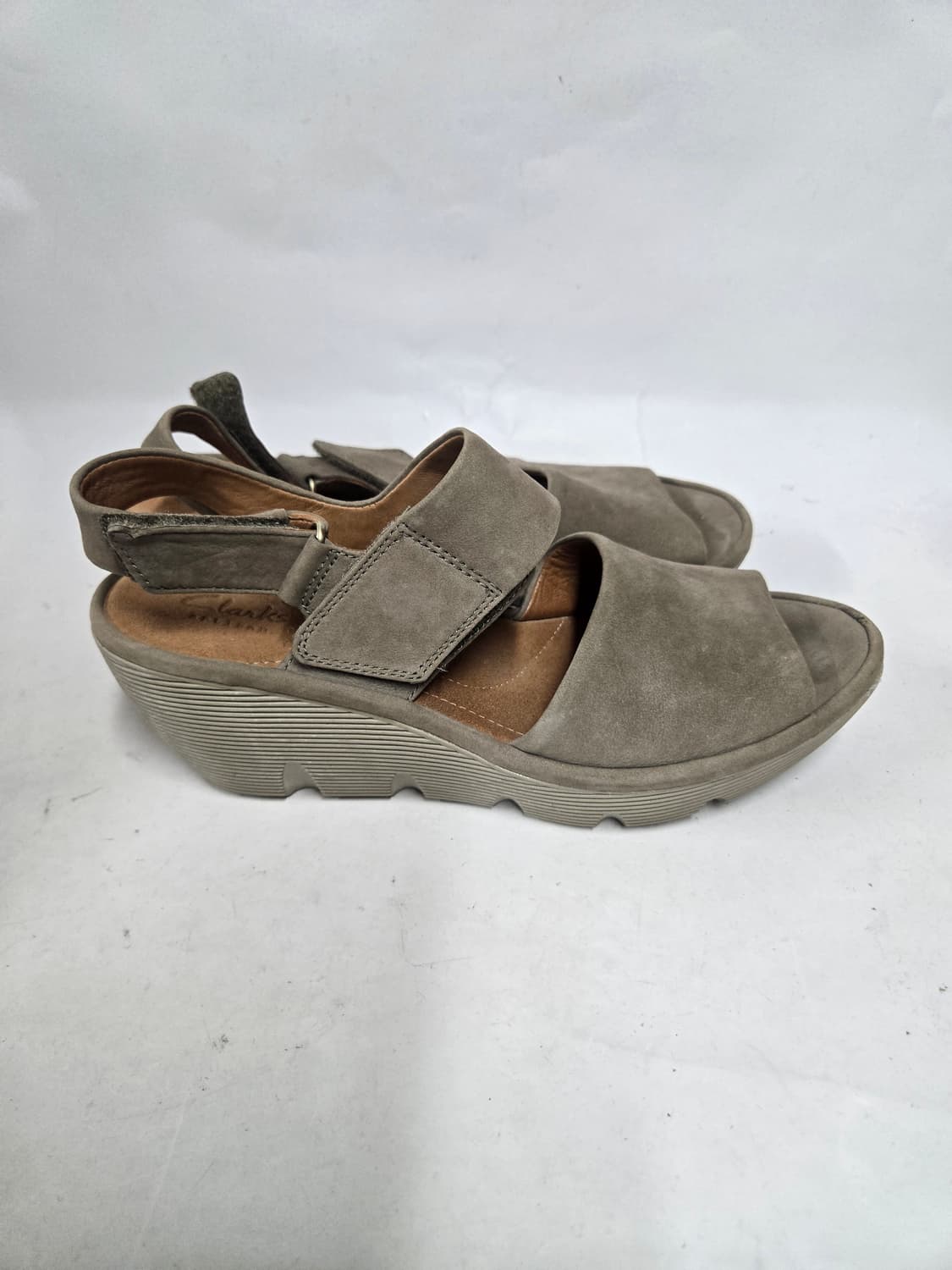 클락스 웨지힐 샌들 그레이 여성245mm 상품이미지1