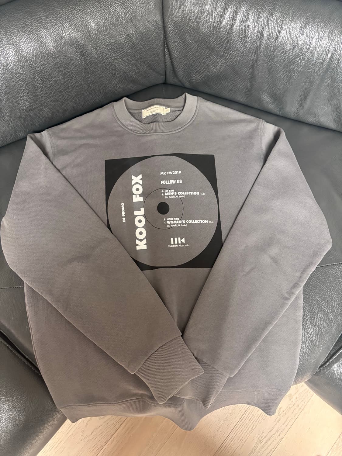 메종키츠네 19FW 쿨폭스 CD 레코드 맨투맨 상품이미지1