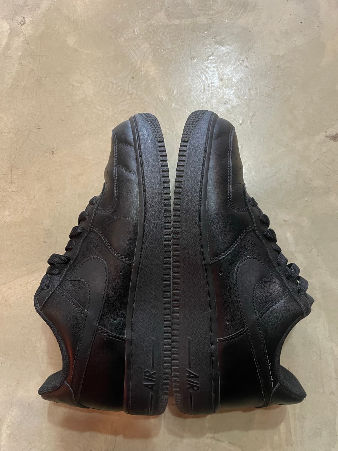 나이키 에어포스 1 블랙 245 상품이미지4