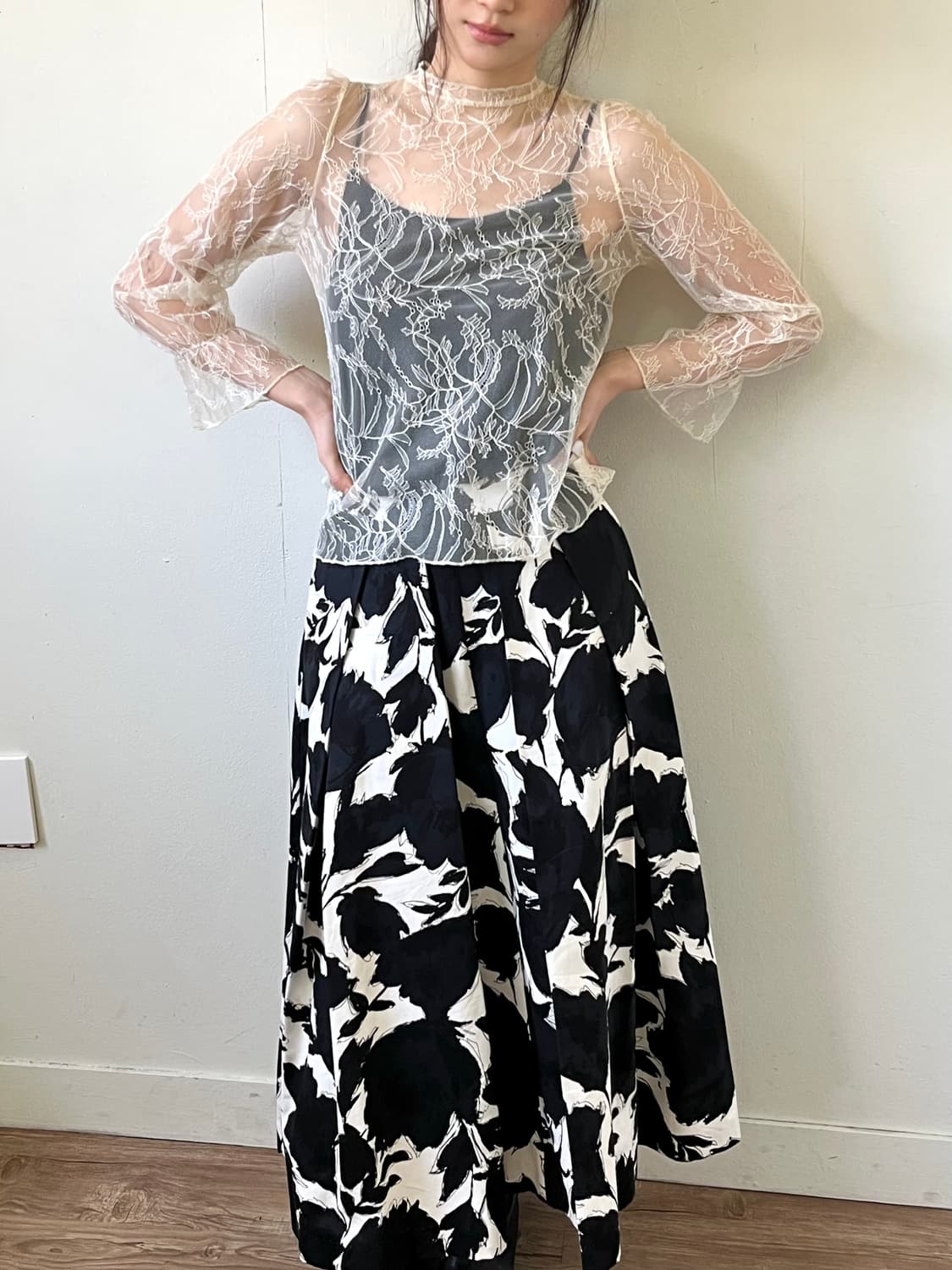 fifth 시스루 라이트 베이지 탑 상품이미지7