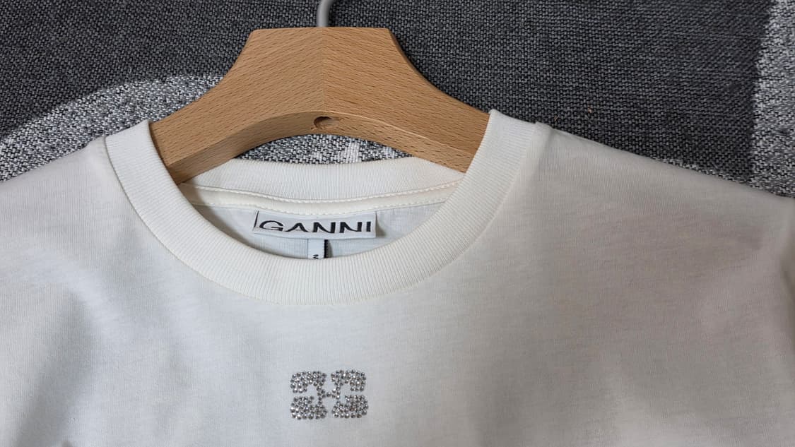 GANNI 가니 큐빅 백포인트 화이트 반팔 55-66 상품이미지6