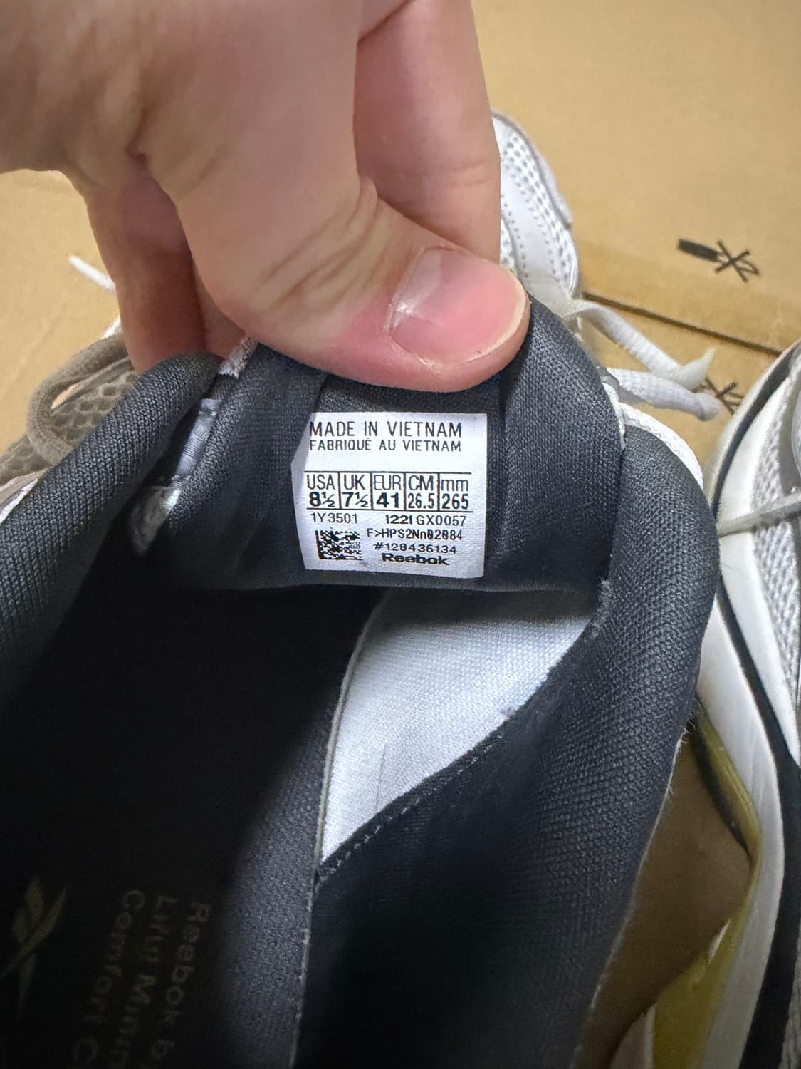 리복X라이풀 RBK 프리미어 펌프 패리스 (265) 상품이미지7