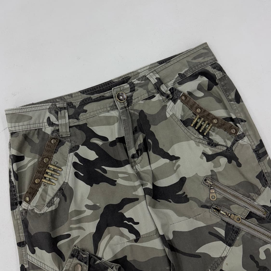 카모 Y2K 멀티포켓 탄창 와이드 카고팬츠 상품이미지4