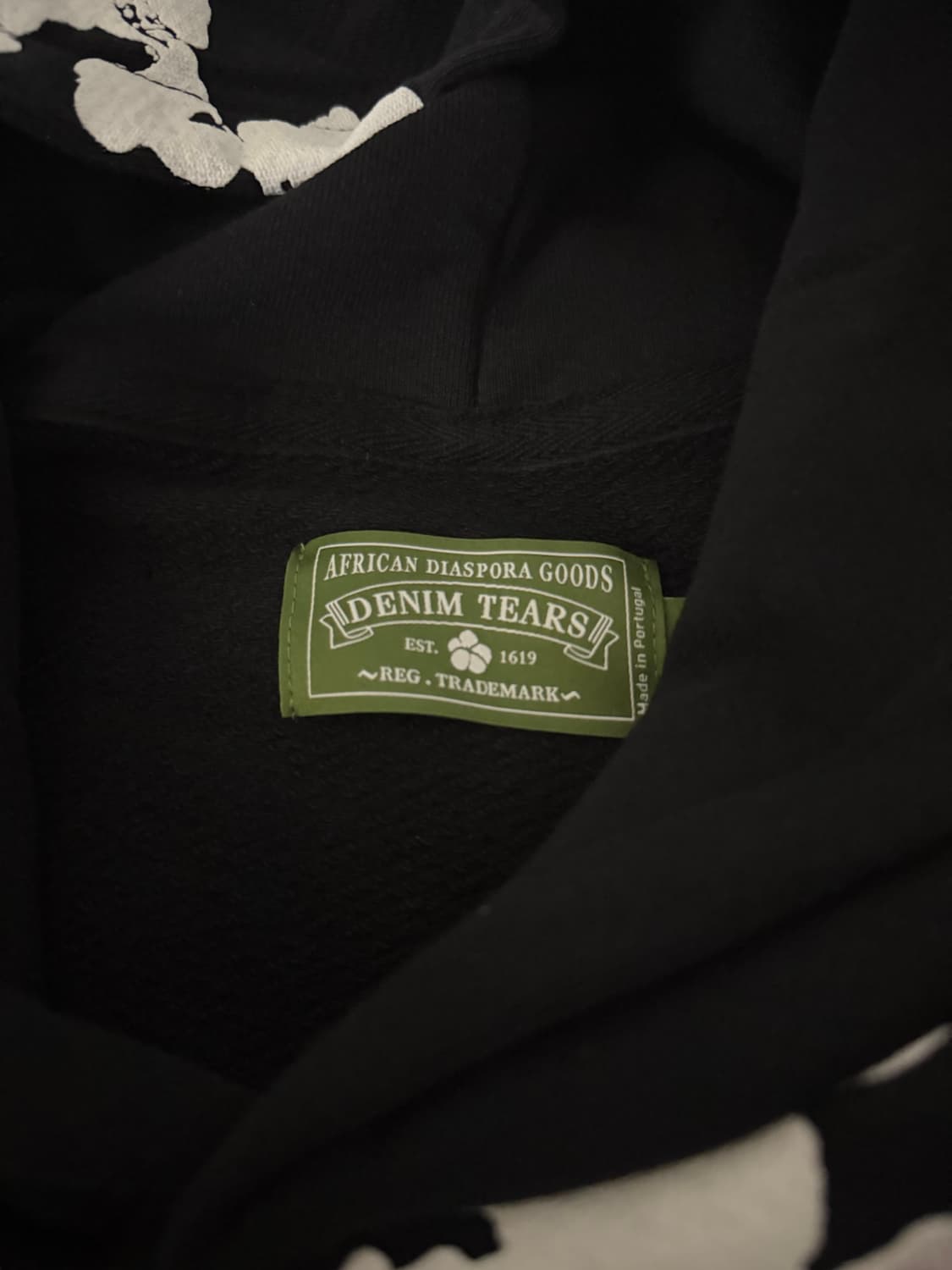 데님티어스 블랙 후디 상품이미지3