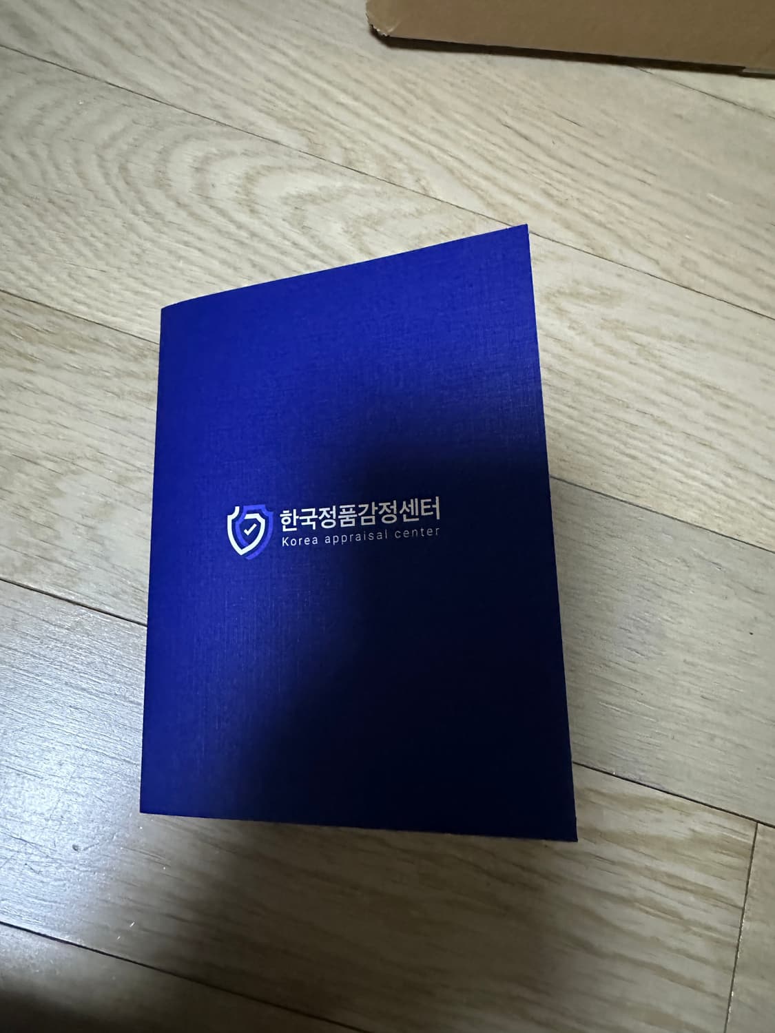 샤넬 캐비어 초코바 스티치 볼링 숄더백 화이트 상품이미지10