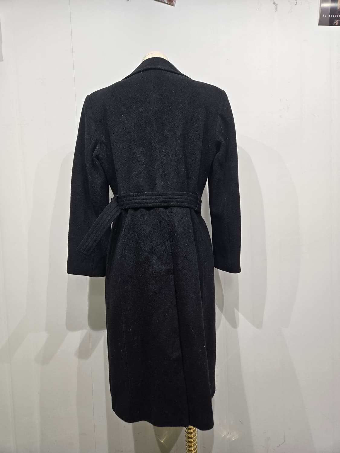 엠포리오 아르마니 블랙 벨트 롱 코트 상품이미지2