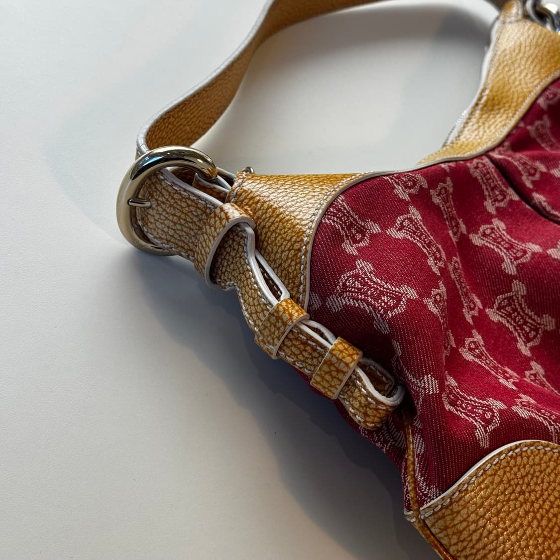 셀린느 트리옹프 자카드 호보백 숄더백 (OS) 상품이미지5