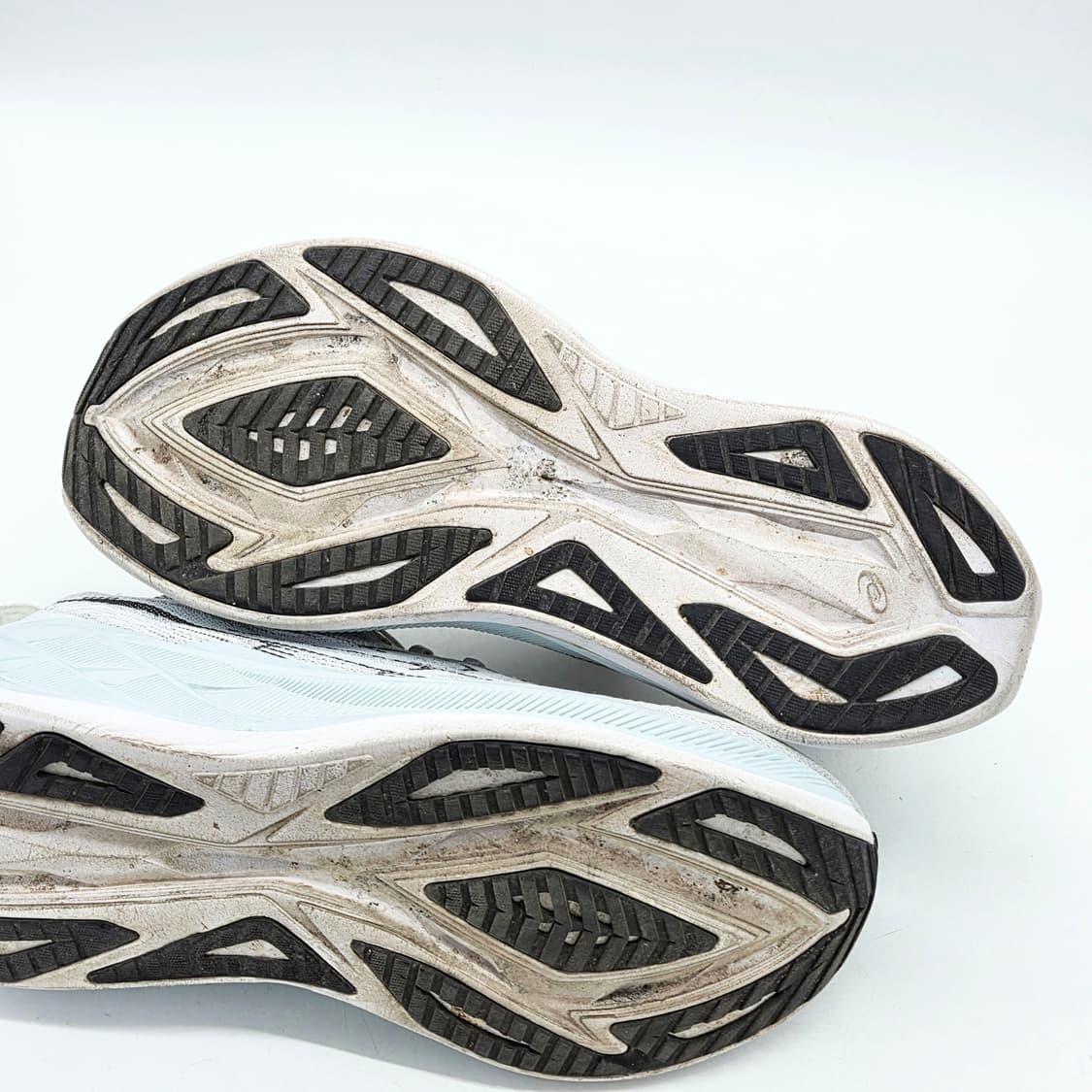 아식스 슈퍼블라스트 2 화이트 쿨 그레이 (270) 상품이미지3