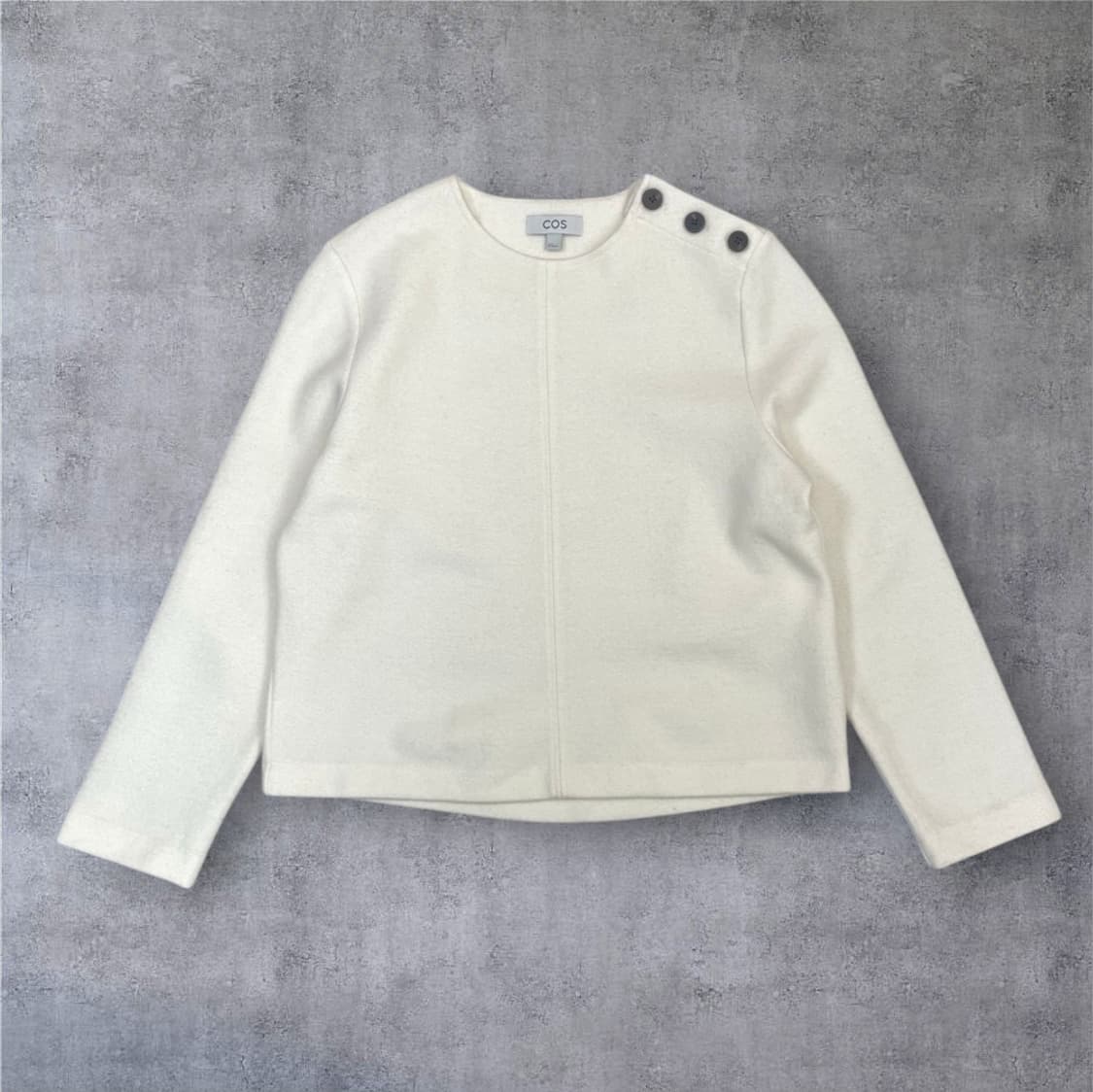 코스 COS 아이보리 버튼 디테일 보일드 울 스웨트 셔츠 S 상품이미지1