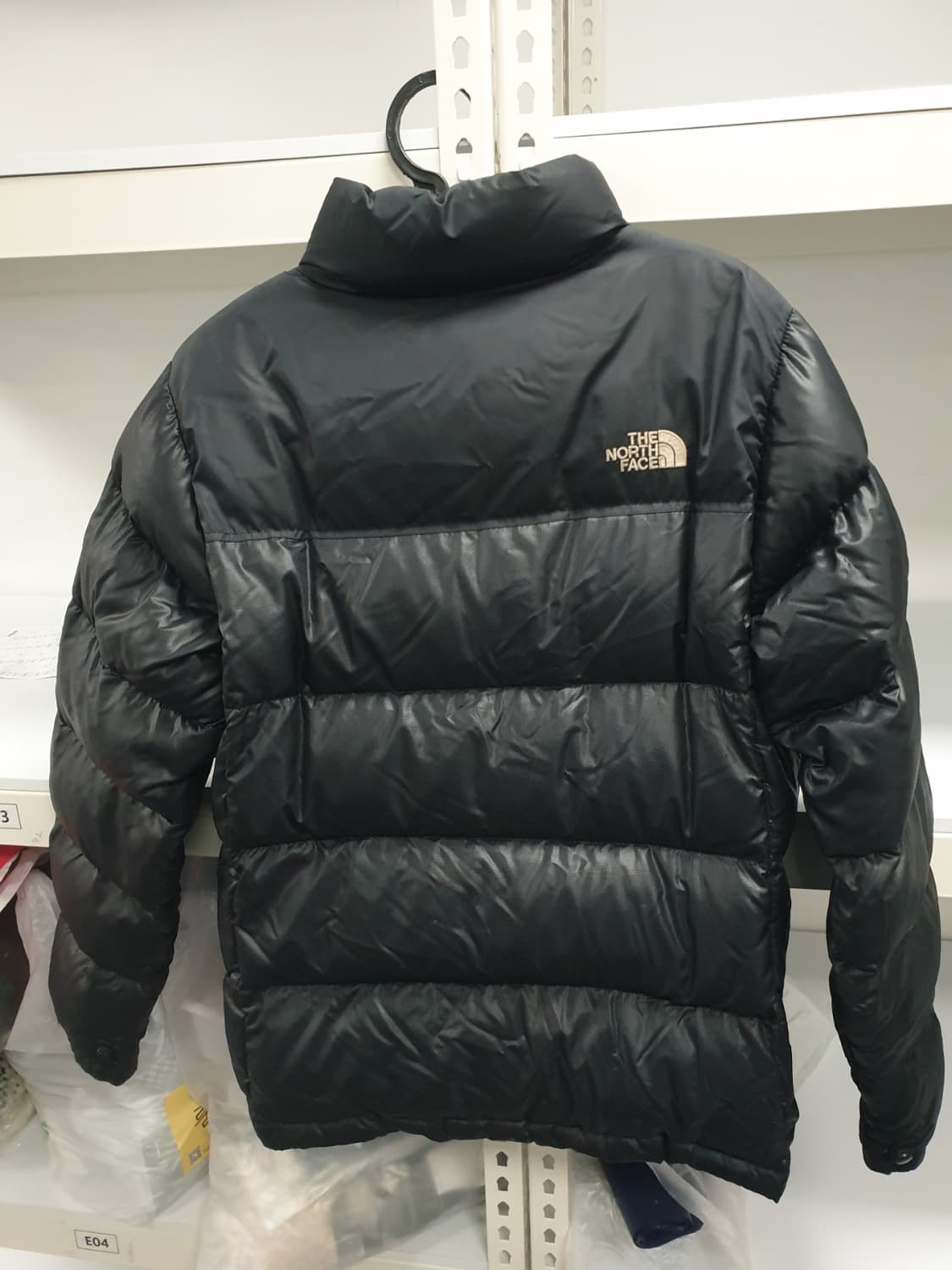 노스페이스 눕시 구스패딩 90사이즈 95-100실사이즈 팝니다 상품이미지2