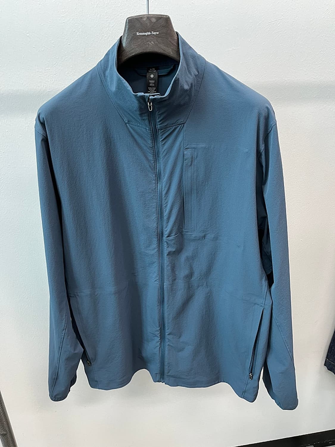 110) 룰루레몬 신형 윈드브레이커  상품이미지3