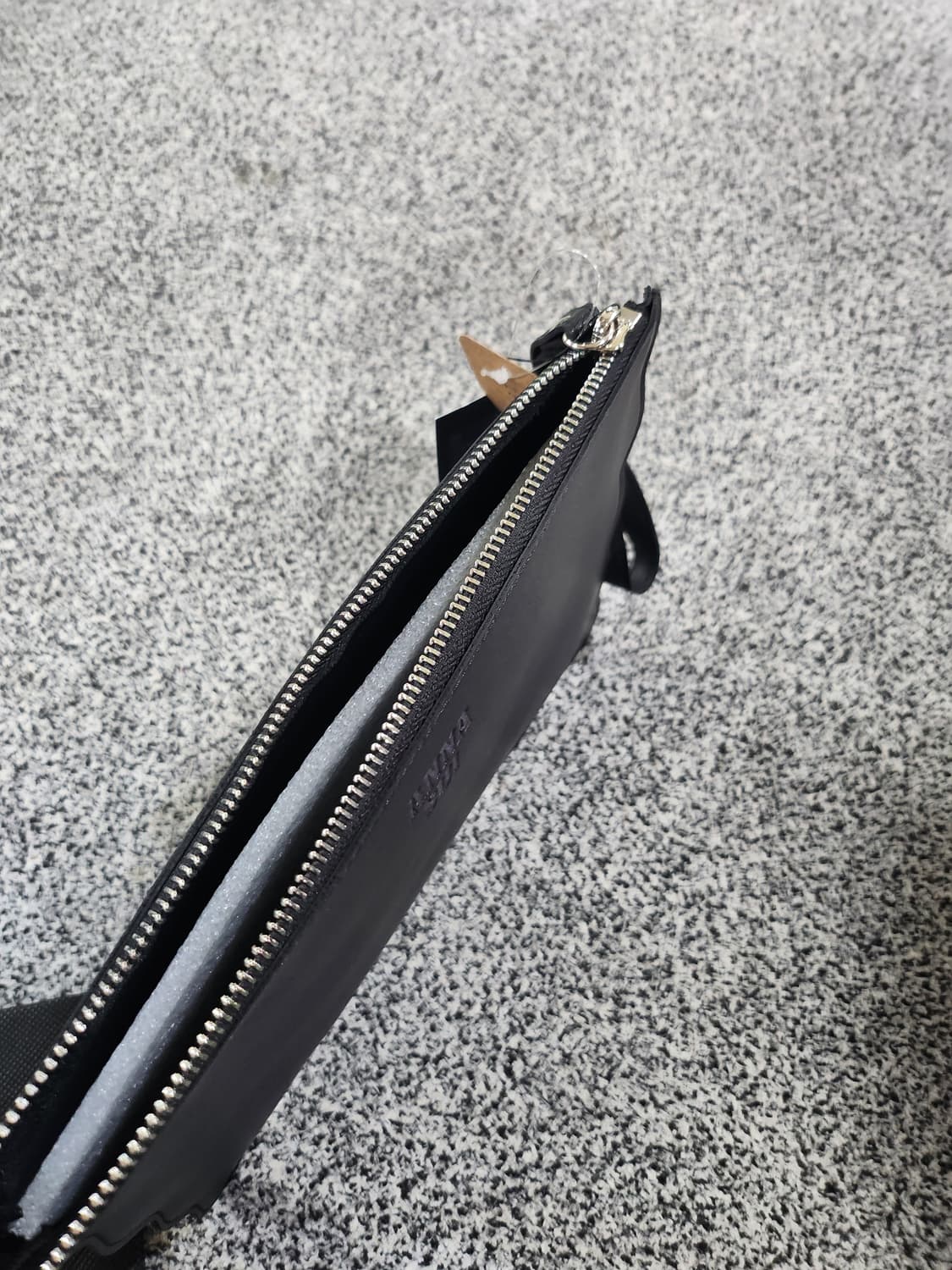 안나수이(ANNA SUI NYC) 로고 클러치  상품이미지3