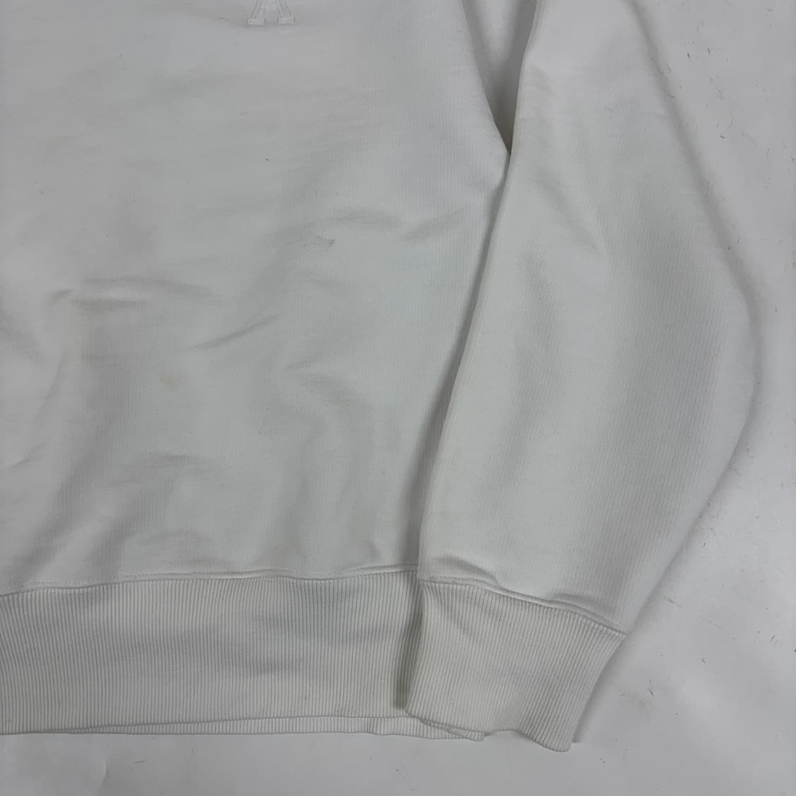 아미 스몰 하트 맨투맨 상품이미지4