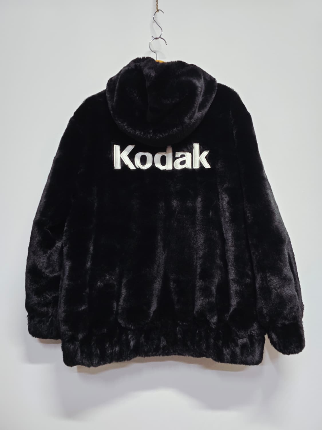 코닥 블랙 퍼 후드 집업 상품이미지5