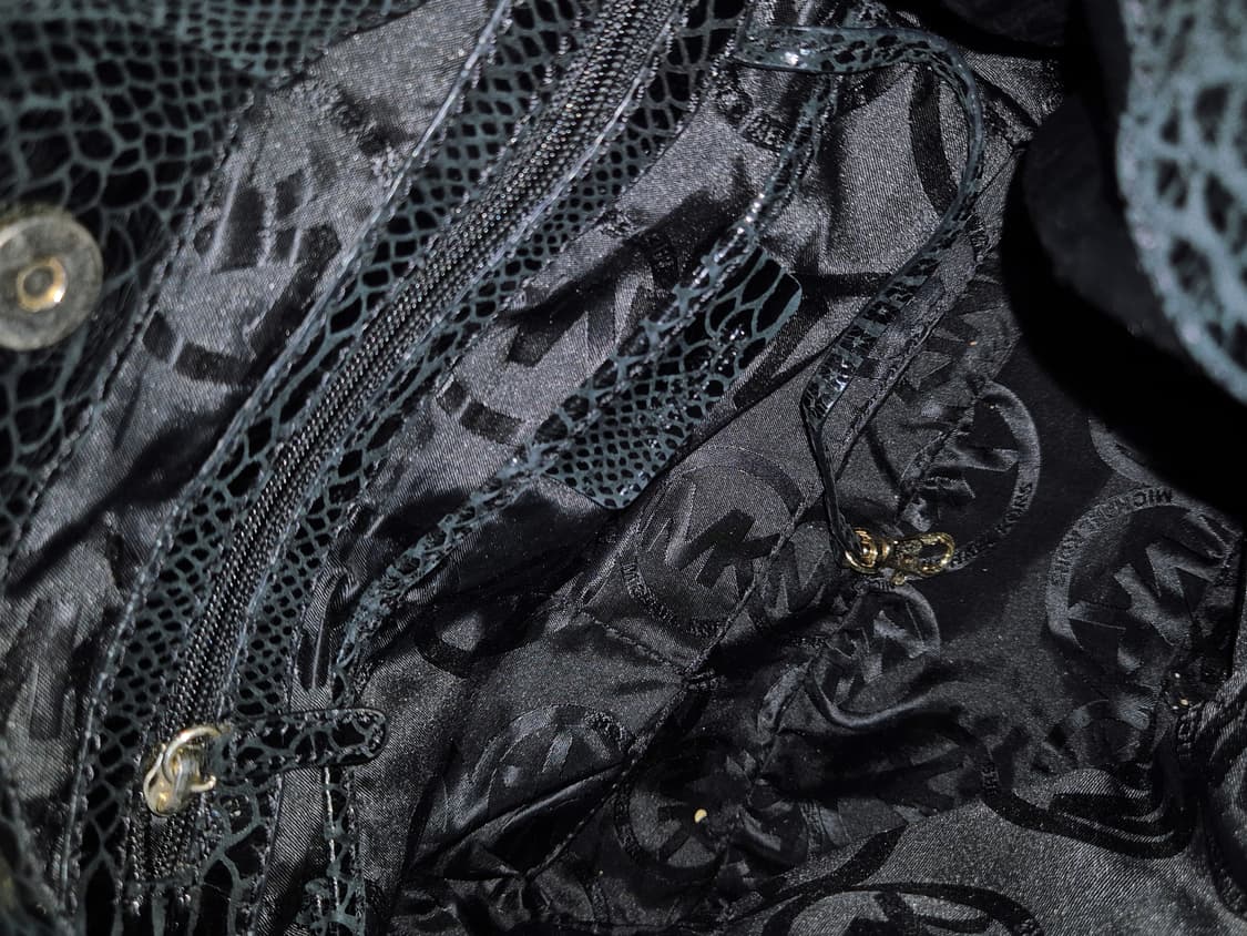 Michael Kors 2000s Black Phyton chain 상품이미지4