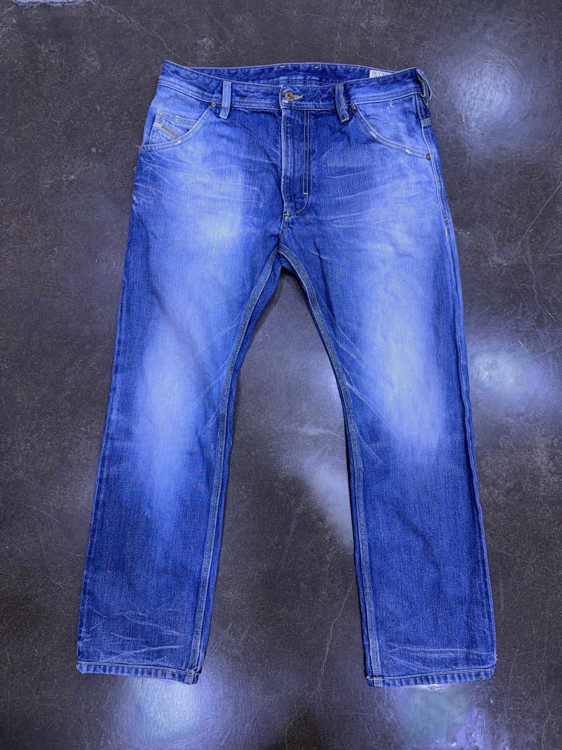 디젤 크룰리 빈티지 워싱 데미지 워싱 데님팬츠 31 상품이미지1