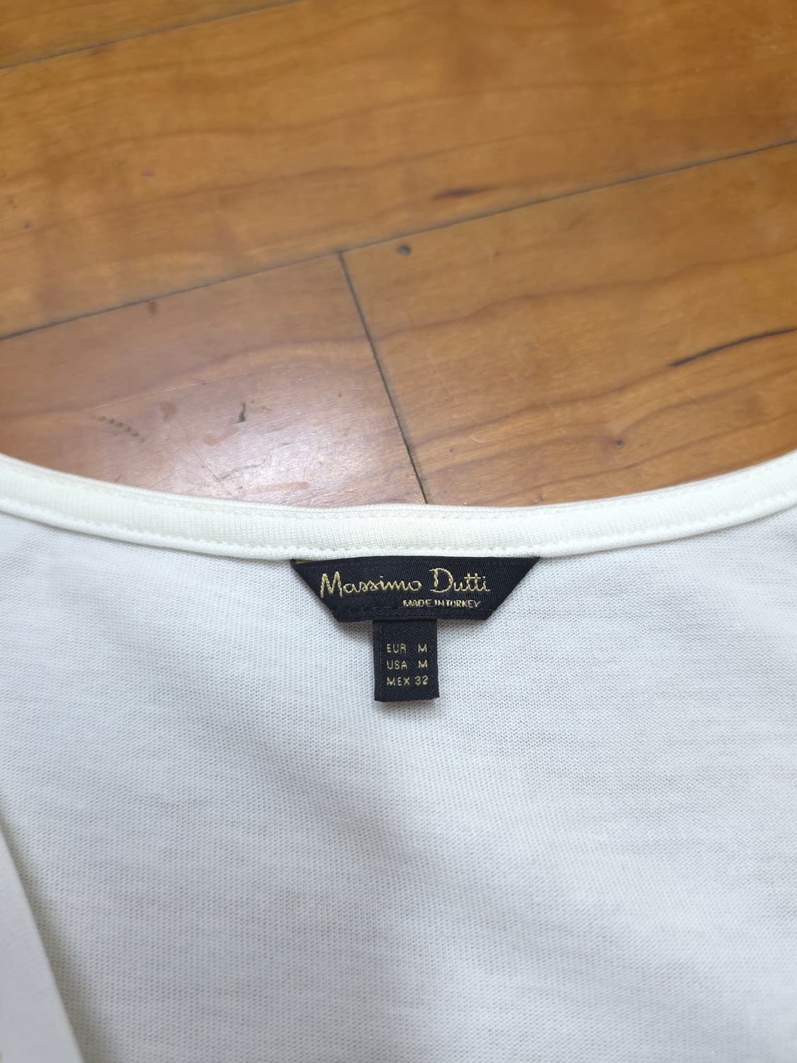 마시모두띠 V넥 반팔 티셔츠 아이보리 상품이미지5