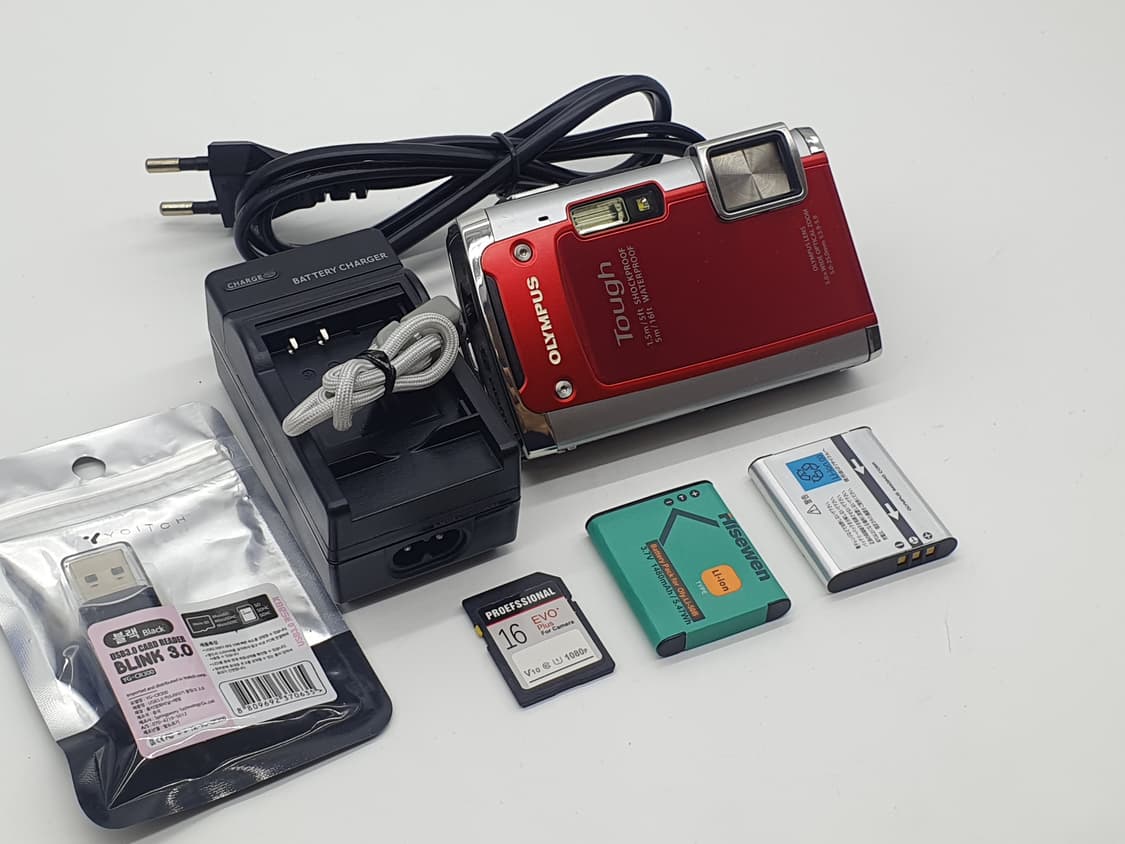 따뜻한 색감 올림푸스 터프 TG-610 🏕️ 빈티지 디카 디지털카메라 상품이미지8